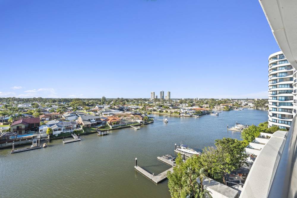 4604/5 Harbour Side Court, BIGGERA WATERS, QLD 4216
