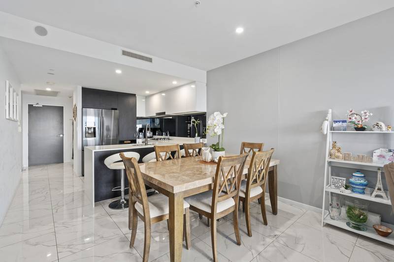 4604/5 Harbour Side Court, BIGGERA WATERS, QLD 4216