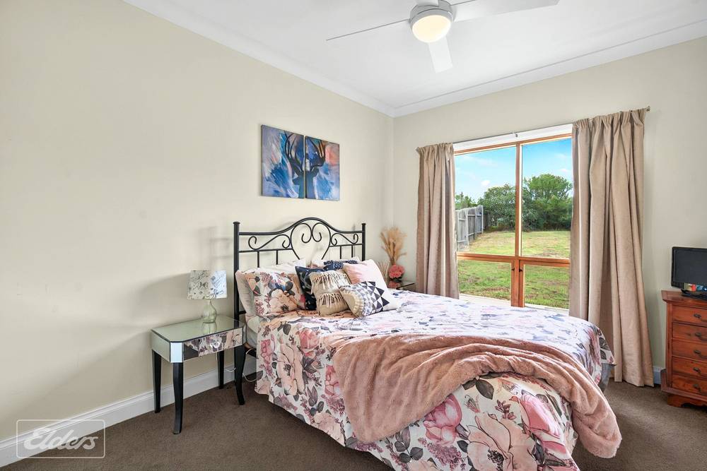 14 Stirling Court, Hindmarsh Valley, SA 5211