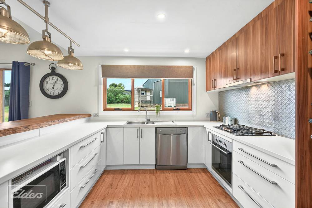 14 Stirling Court, Hindmarsh Valley, SA 5211