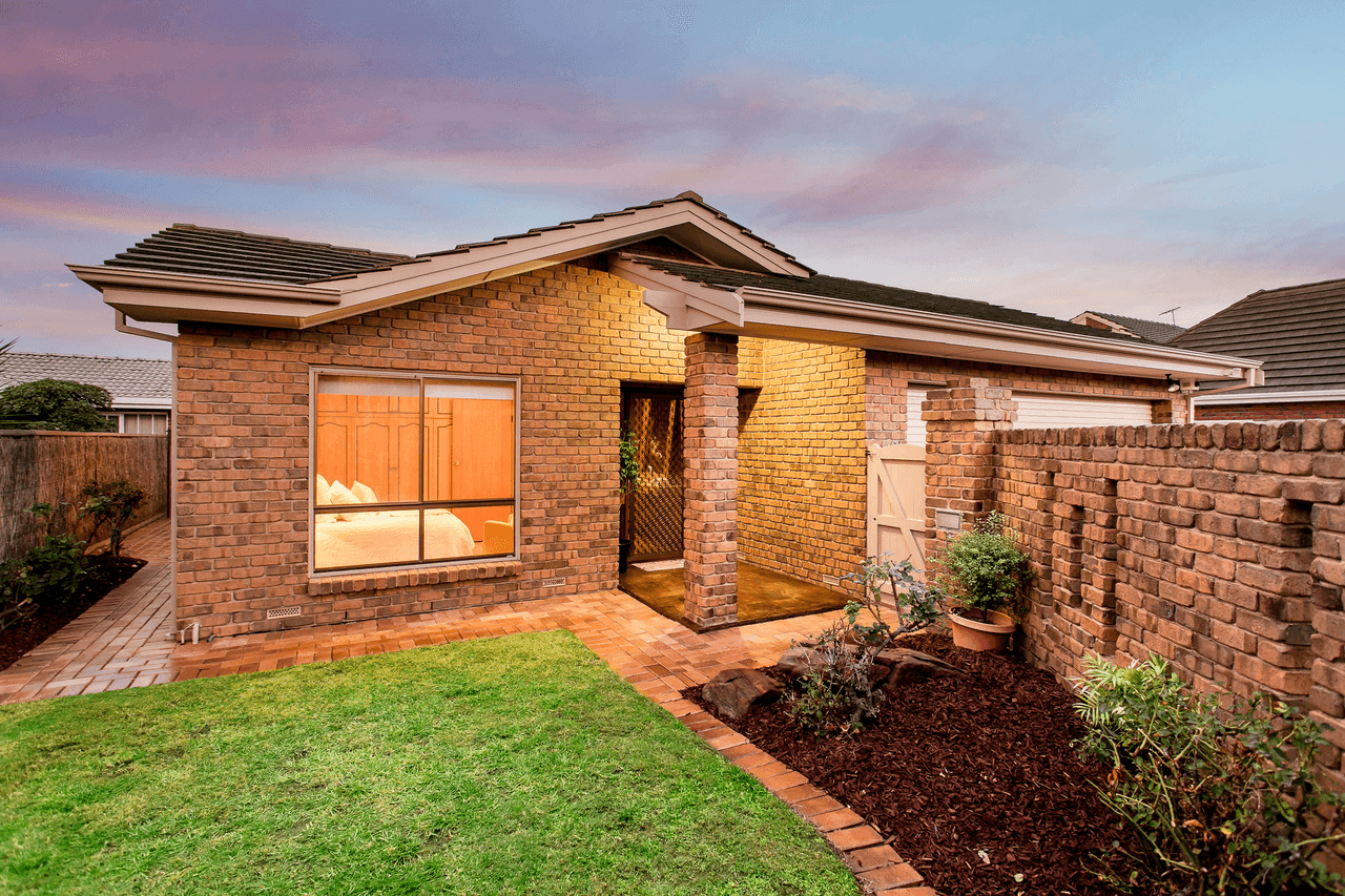 42 Martin Court, WEST LAKES, SA 5021