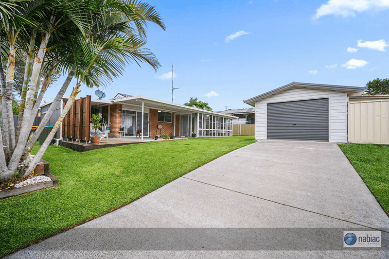 34 Hawaii Ave, Forster, NSW 2428