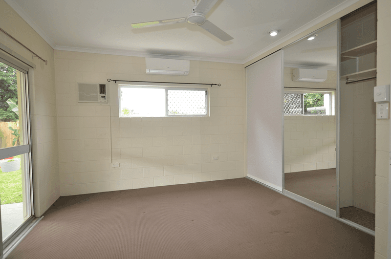 8 Lady Penrhyn Close, Bentley Park, QLD 4869