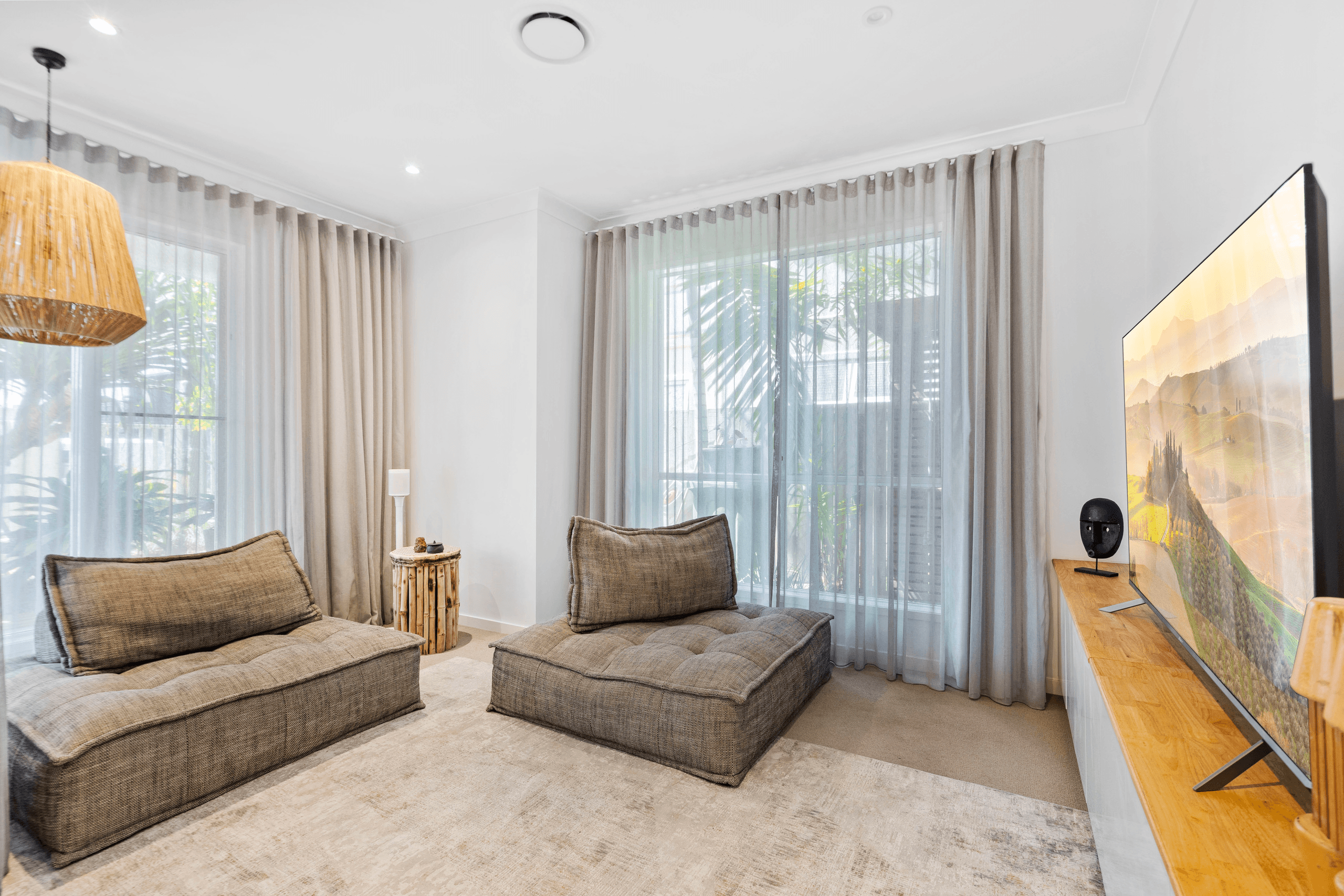 18 Gardenia Grove, Burleigh Heads, QLD 4220