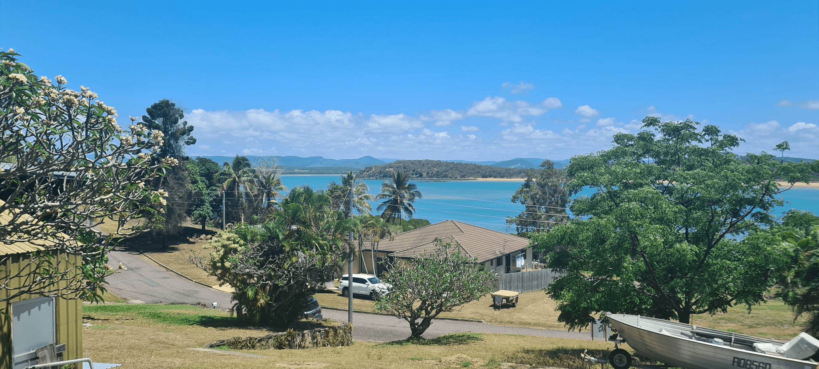 8 Sunset Drive, Sarina Beach, QLD 4737