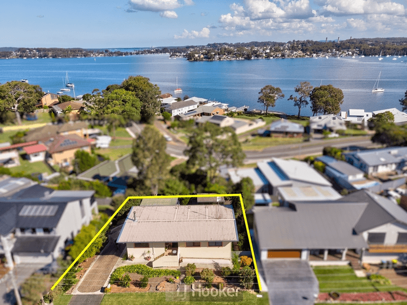 36 Alkrington Avenue, FISHING POINT, NSW 2283