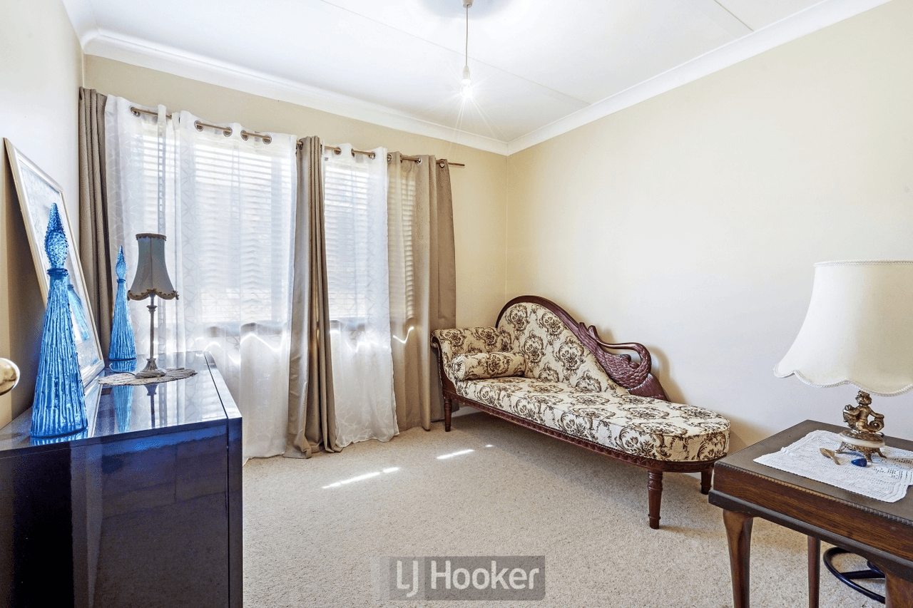 36 Alkrington Avenue, FISHING POINT, NSW 2283