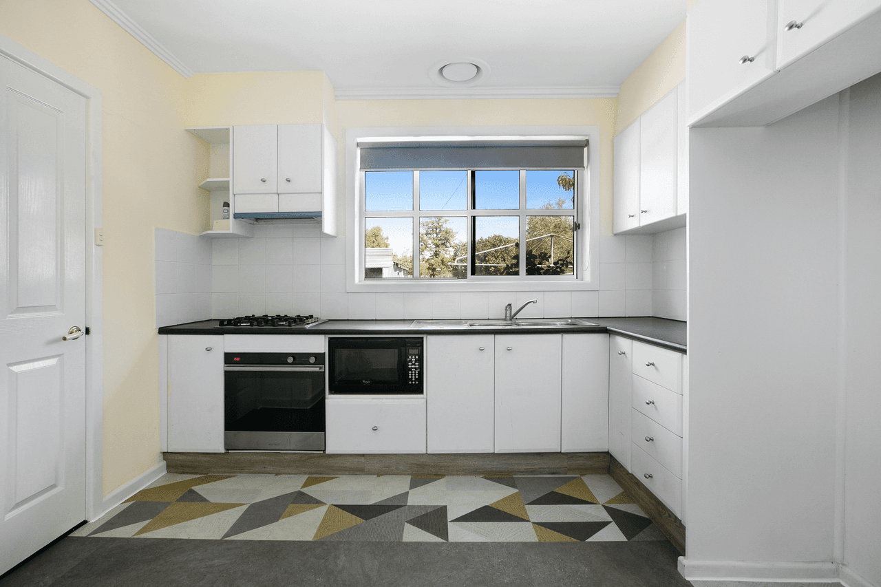 71 Winter Crescent, RESERVOIR, VIC 3073