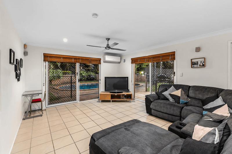 5 Oleander Place, ROBINA, QLD 4226