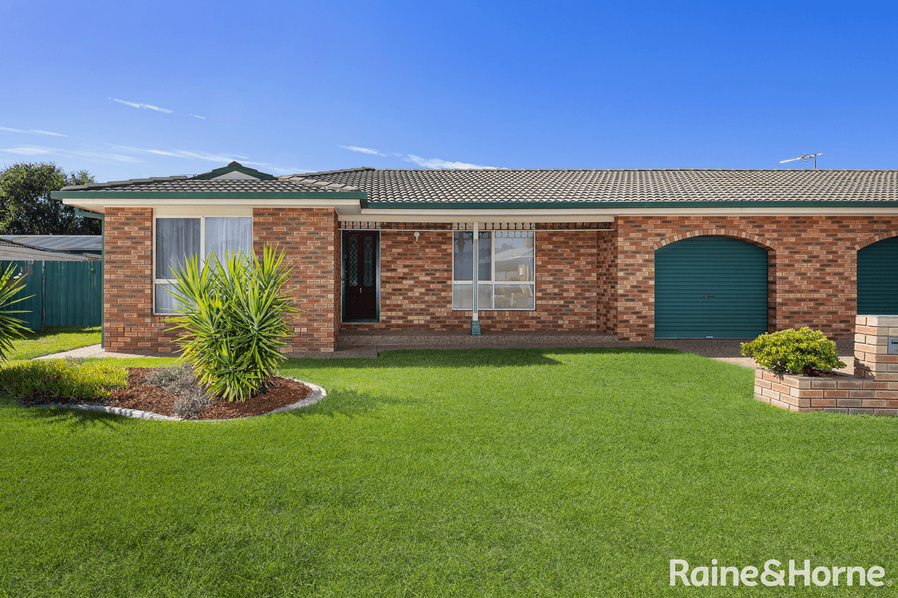 1/78 Undurra Drive, GLENFIELD PARK, NSW 2650