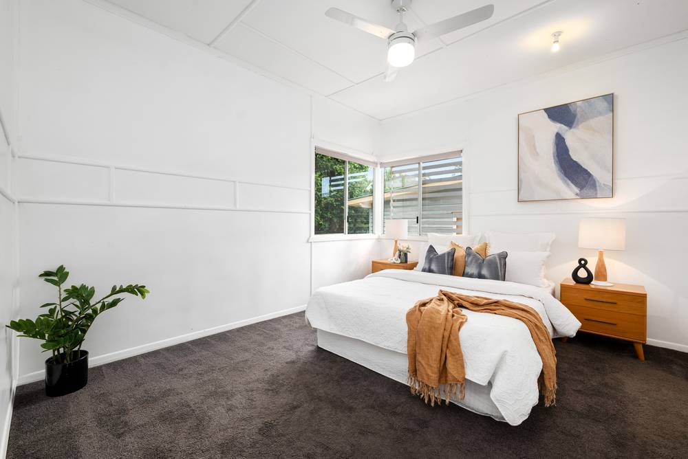 107 Dahlia Street, CANNON HILL, QLD 4170
