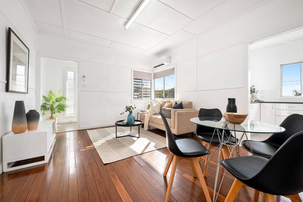 107 Dahlia Street, CANNON HILL, QLD 4170