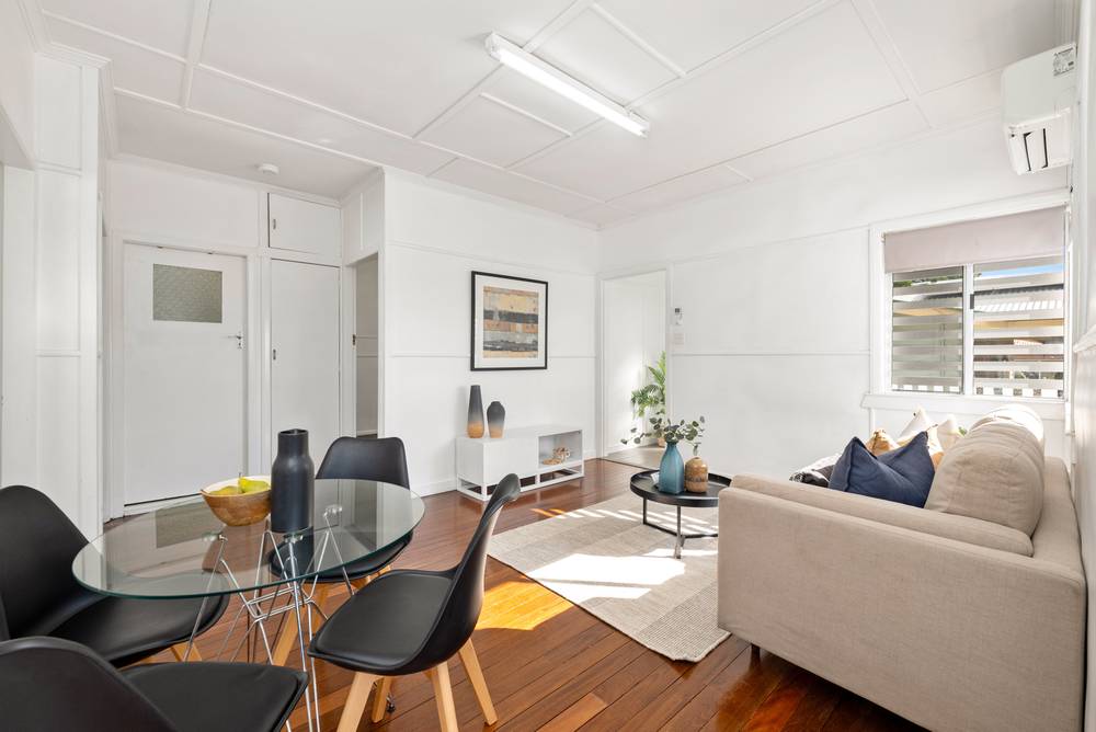 107 Dahlia Street, CANNON HILL, QLD 4170