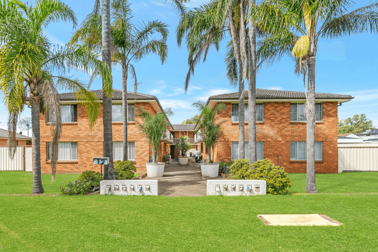 7/12-14 Market Street, MOOREBANK, NSW 2170