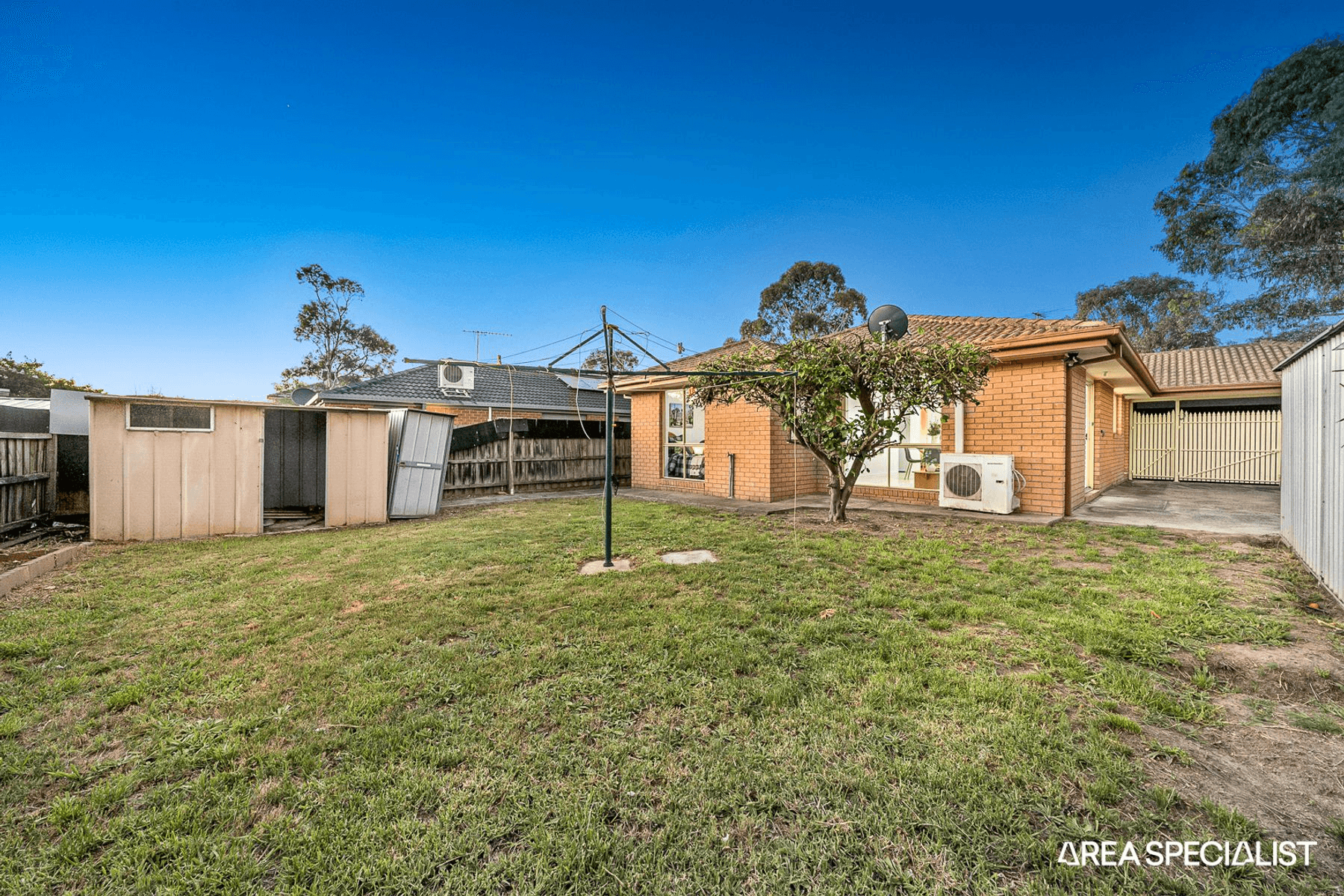 9 Dutton Close, Lynbrook, VIC 3975