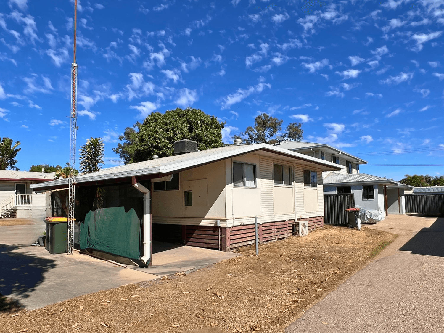 8 MacArthur Street, MORANBAH, QLD 4744