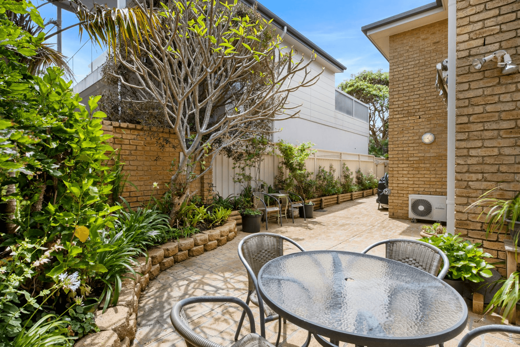 1/136 Stella Street, Toowoon Bay, NSW 2261