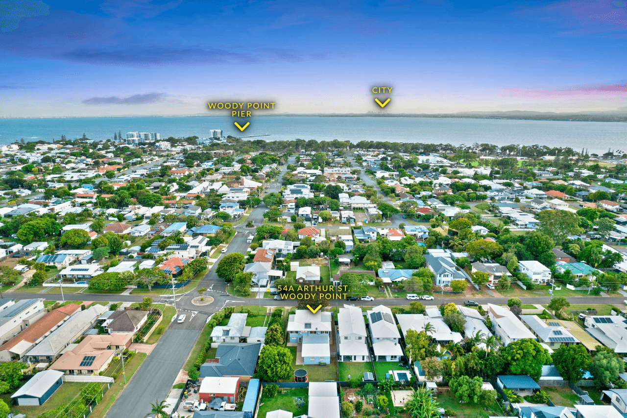 54a Arthur Street, WOODY POINT, QLD 4019