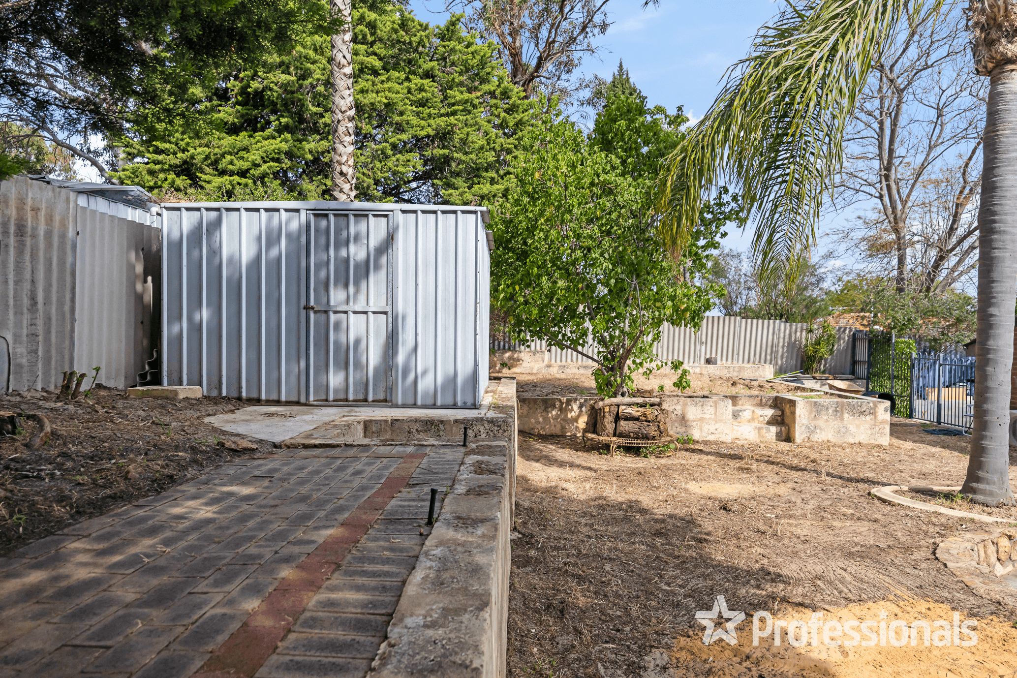 64 Gabell Way, KOONDOOLA, WA 6064