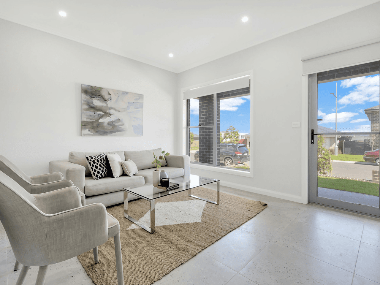 13B Lowndes Drive, ORAN PARK, NSW 2570