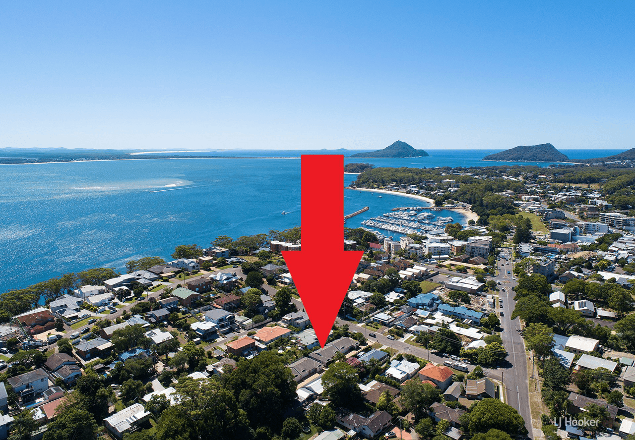 2/10 Nelson Street, NELSON BAY, NSW 2315