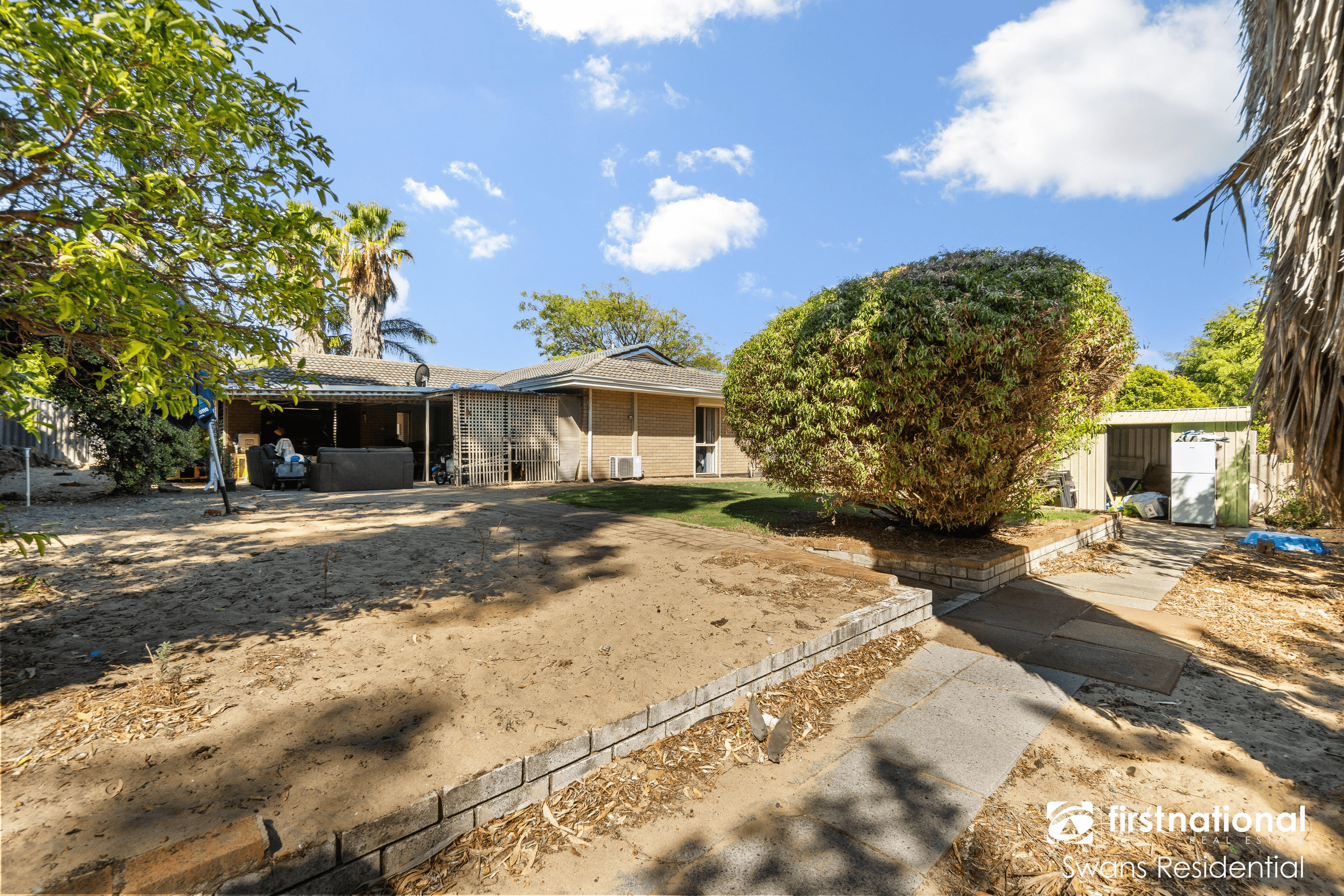 17 Lalina Way, WANNEROO, WA 6065