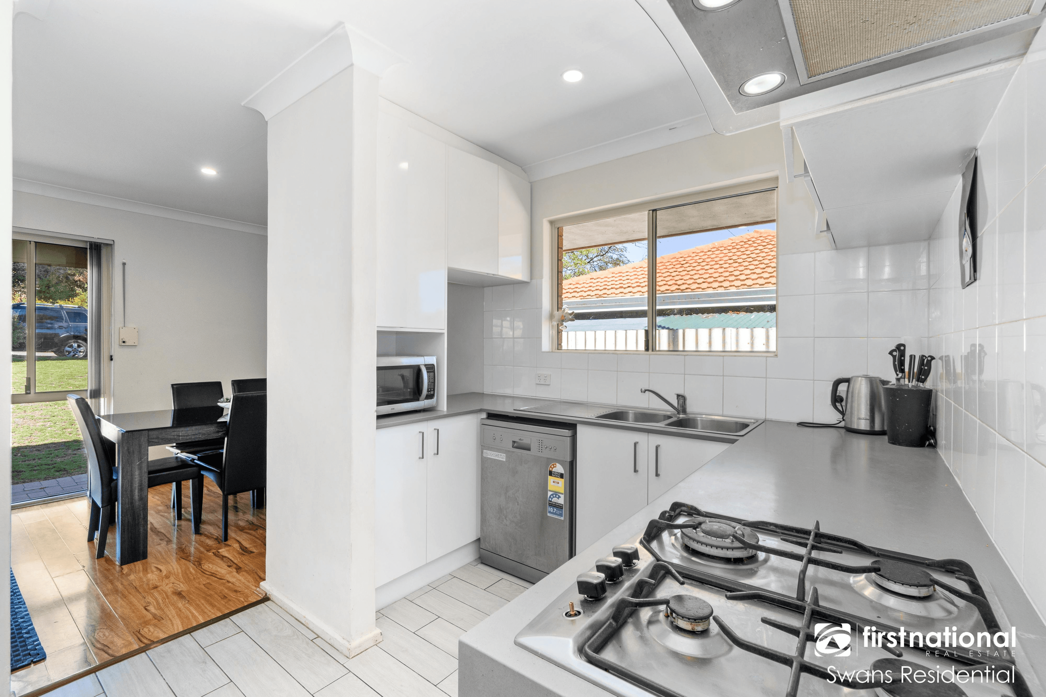 17 Lalina Way, WANNEROO, WA 6065