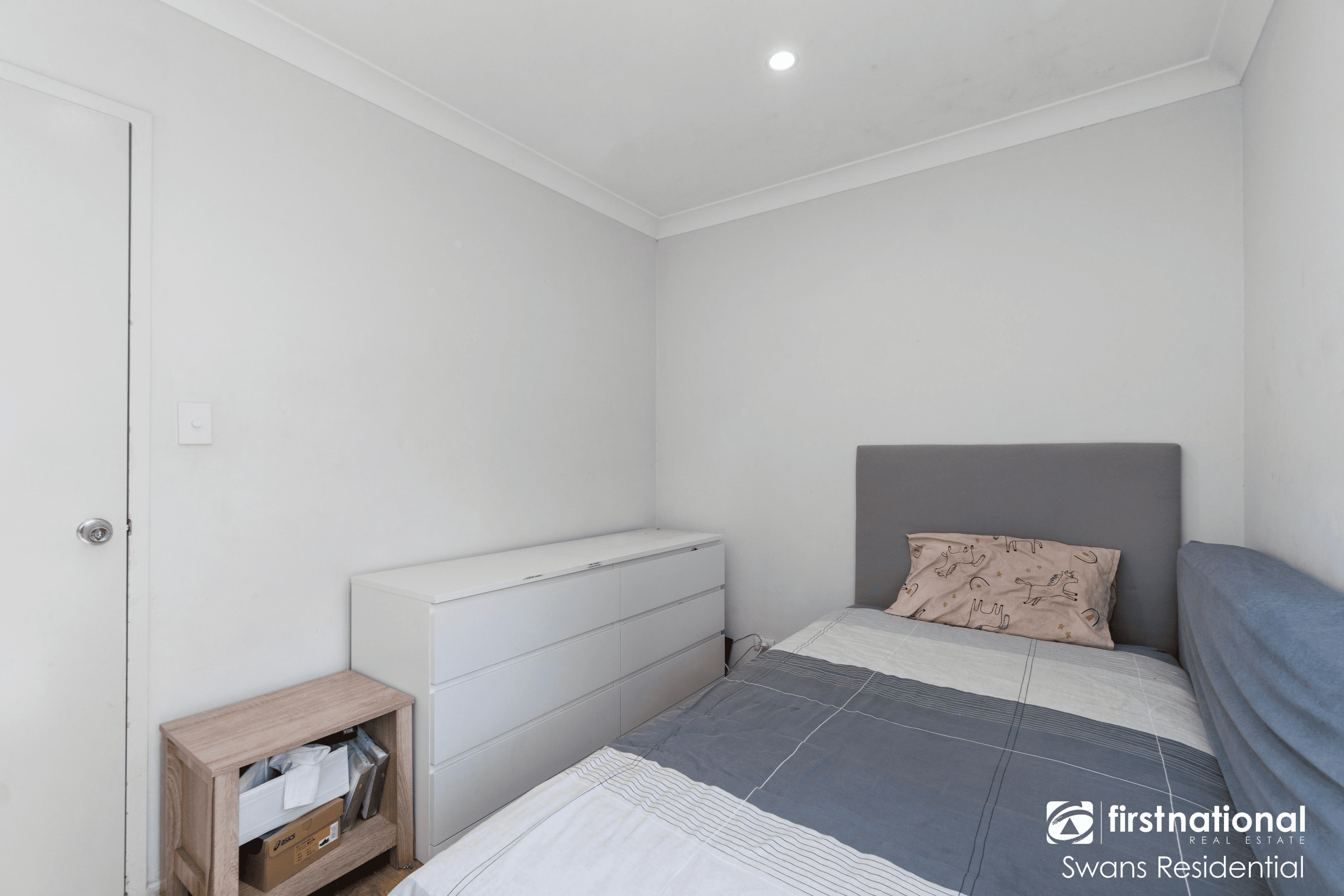 17 Lalina Way, WANNEROO, WA 6065