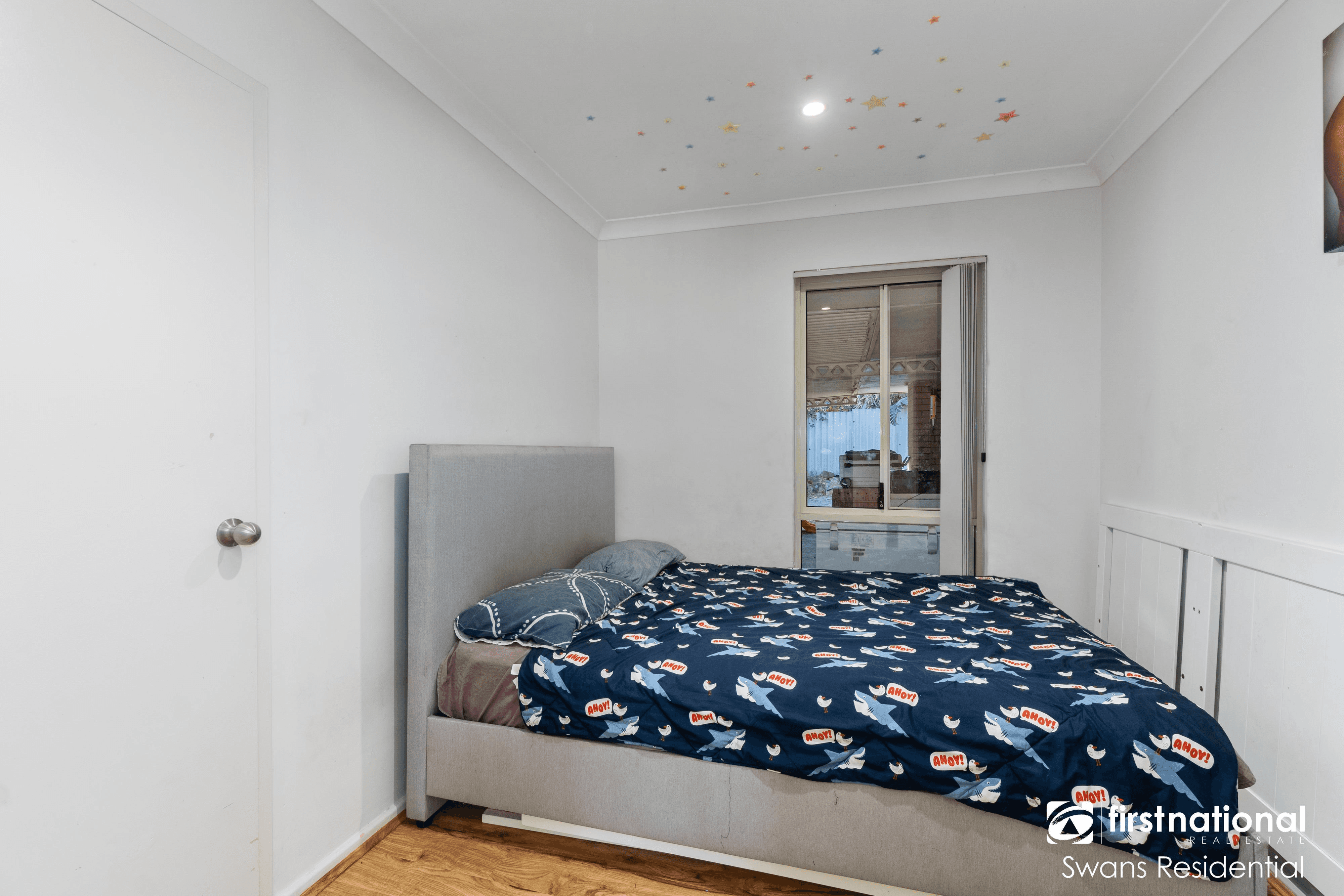 17 Lalina Way, WANNEROO, WA 6065