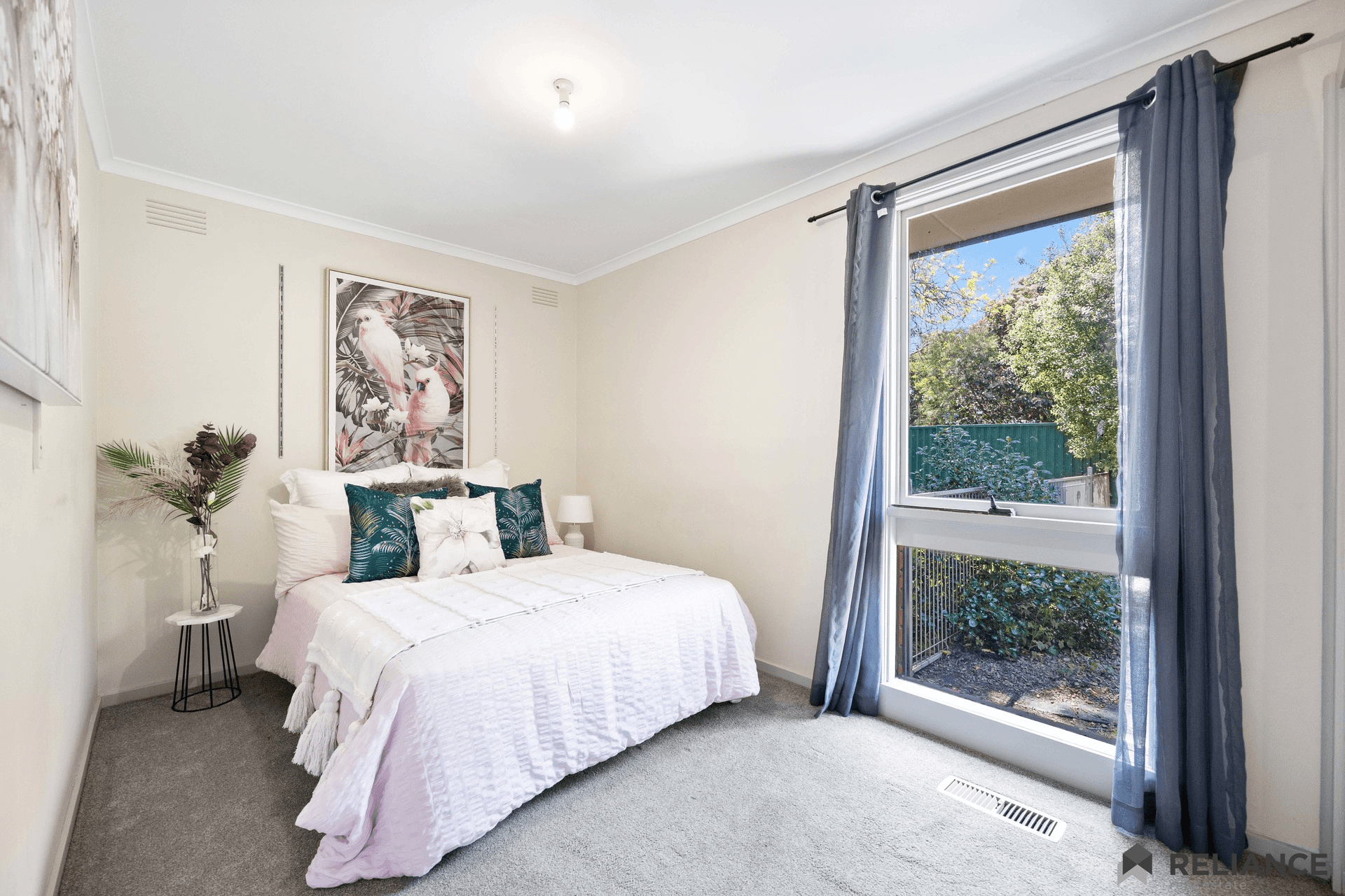 5 Devon Place, Melton West, VIC 3337