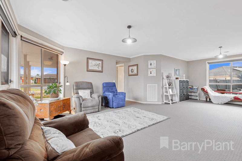 11 Zora Court, Sebastopol, VIC 3356