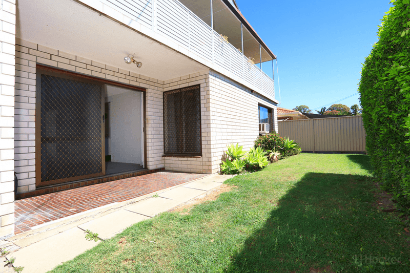 1/28 Errol Avenue, PARADISE POINT, QLD 4216