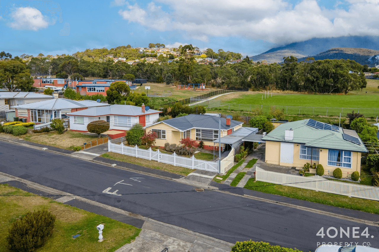 32 Ashbourne Grove, West Moonah, TAS 7009