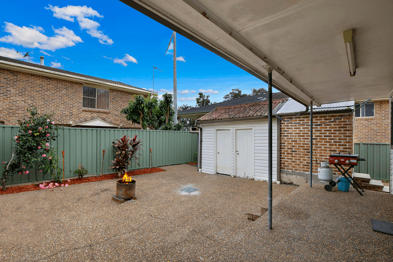 392A Tuggerawong Road, Tuggerawong, NSW 2259