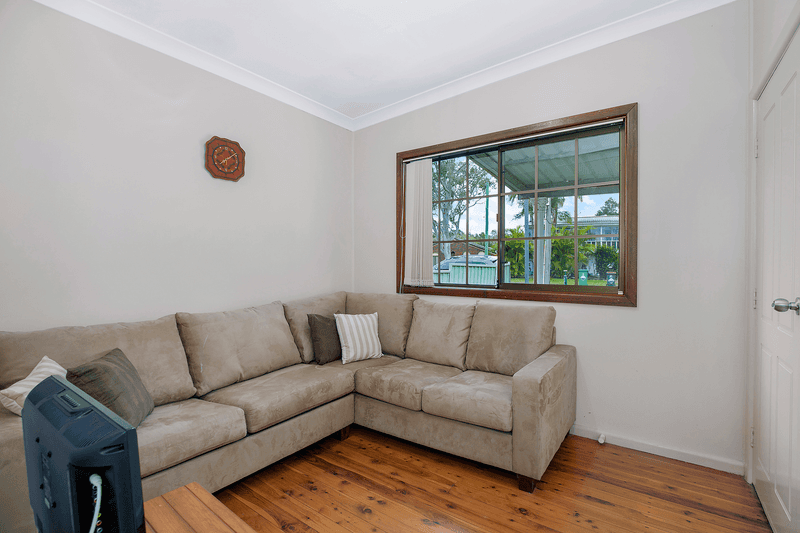 392A Tuggerawong Road, Tuggerawong, NSW 2259