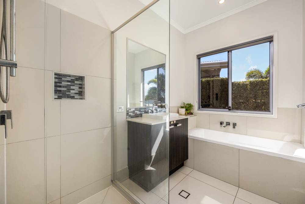 2 Ocean View Place, Aroona, QLD 4551