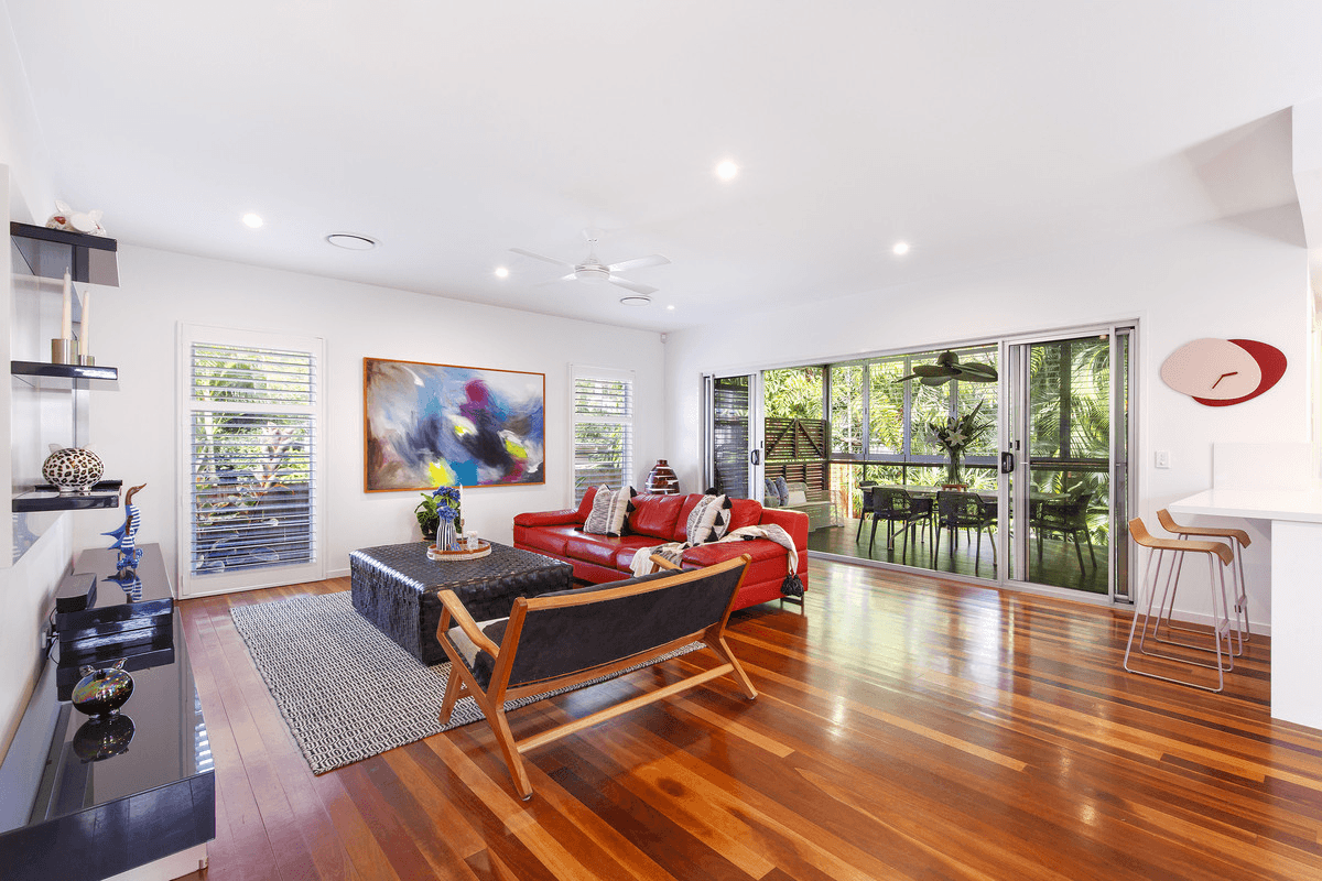 21 Eumundi Noosa Road, Noosaville, QLD 4566