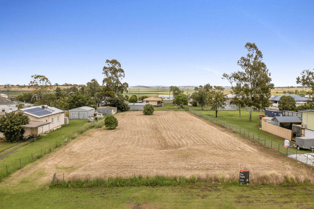 47 King Street, KINGSTHORPE, QLD 4400