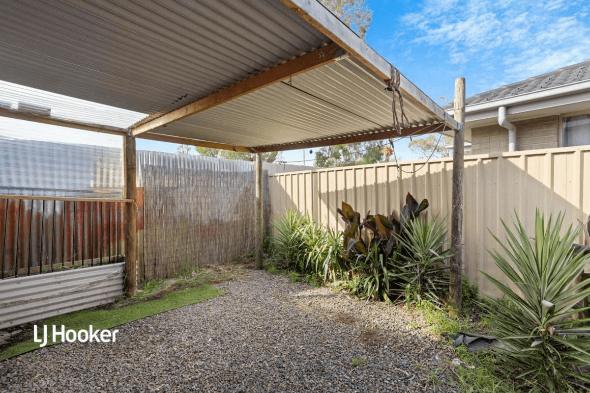 43 Davison Crescent, SMITHFIELD PLAINS, SA 5114