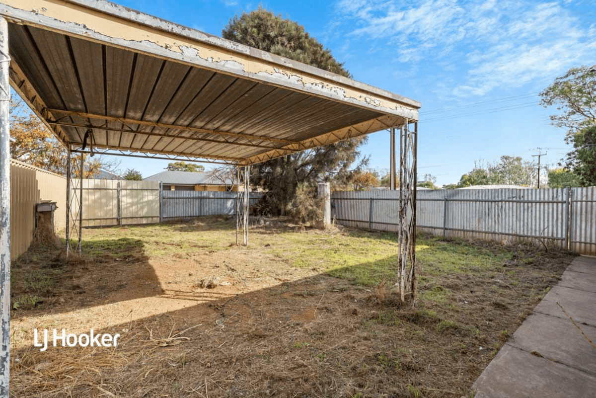 43 Davison Crescent, SMITHFIELD PLAINS, SA 5114