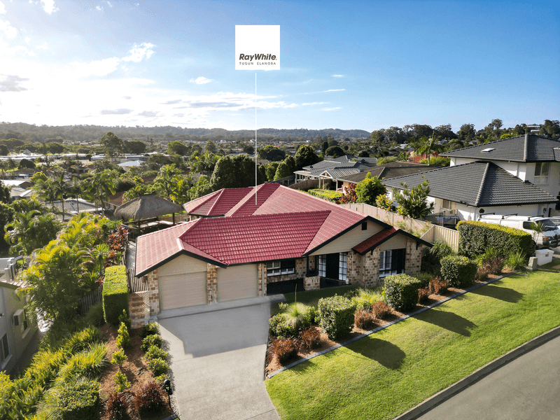 8 Barlee Court, ELANORA, QLD 4221