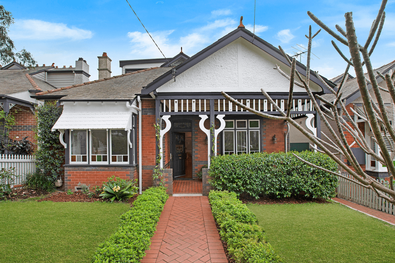 4 Tranmere Street, DRUMMOYNE, NSW 2047