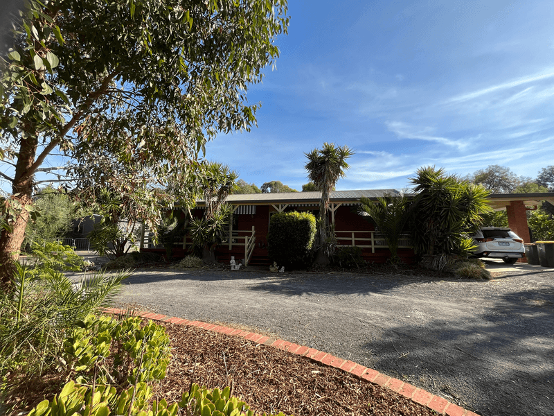 10 Brooke Street, INGLEWOOD, VIC 3517