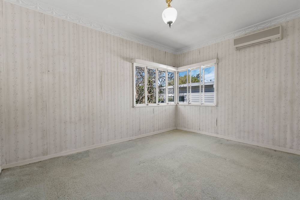 49 Honour Avenue, Chelmer, QLD 4068