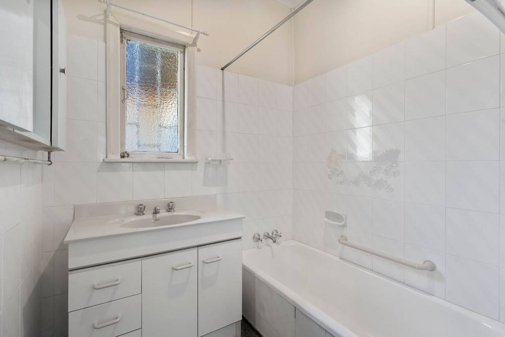 49 Honour Avenue, Chelmer, QLD 4068