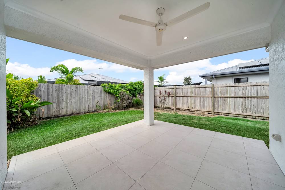 4 Lillydale Way, TRINITY BEACH, QLD 4879