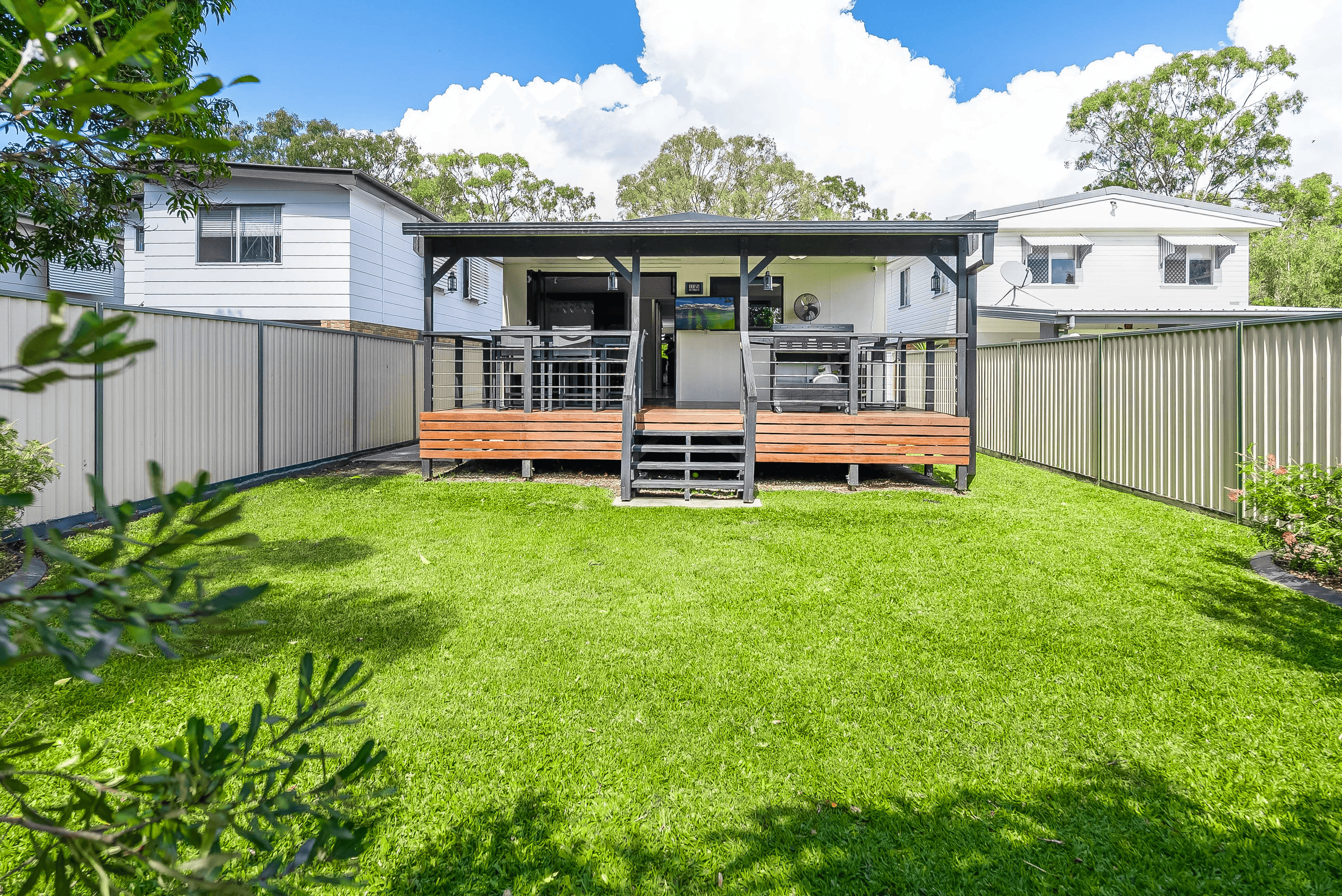 33 Maine Terrace, Deception Bay, QLD 4508