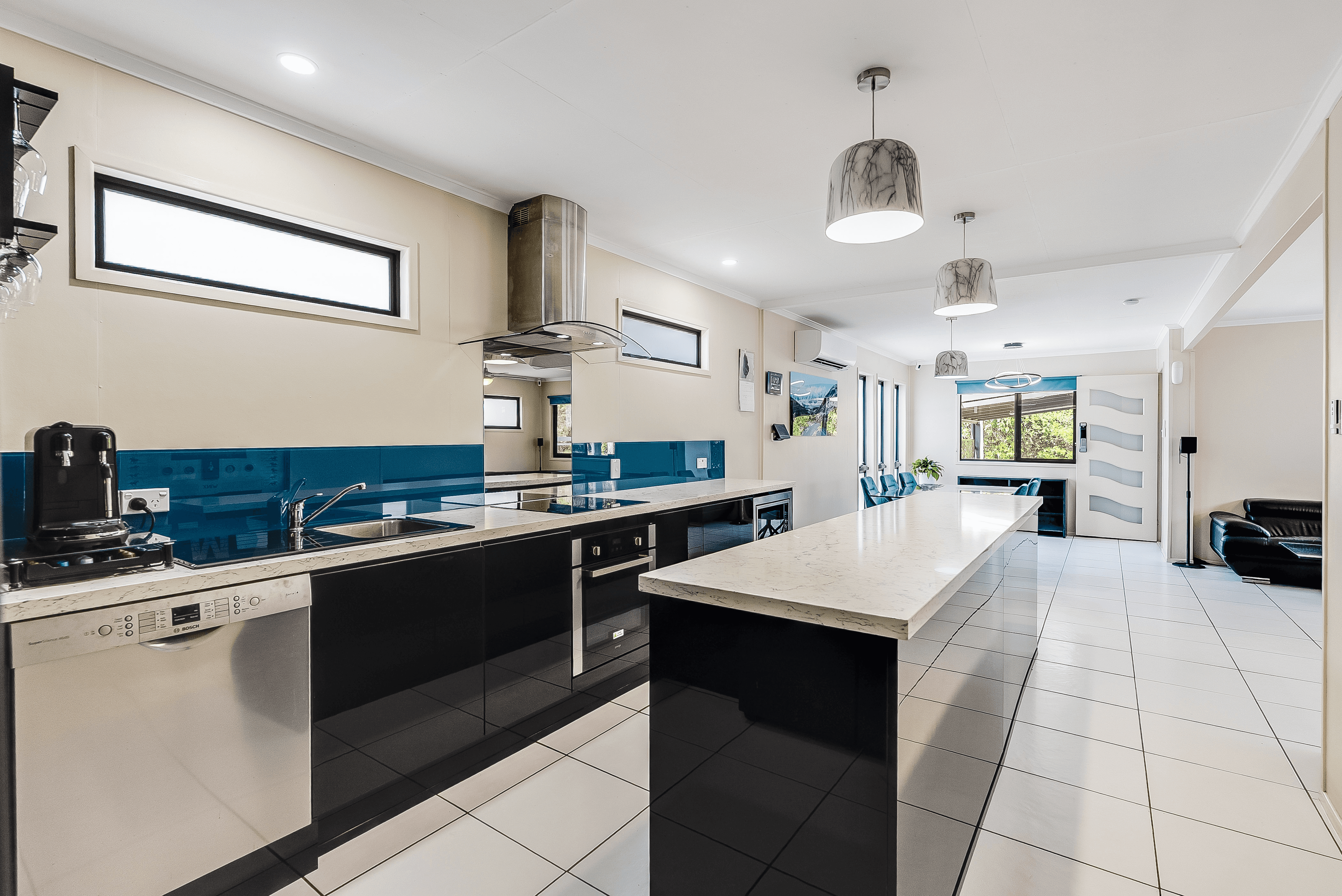 33 Maine Terrace, Deception Bay, QLD 4508