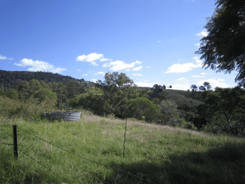 563 Riverside Drive, PINE MOUNTAIN, QLD 4306