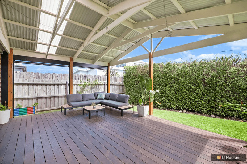 4 Hudson St, ARMSTRONG CREEK, VIC 3217